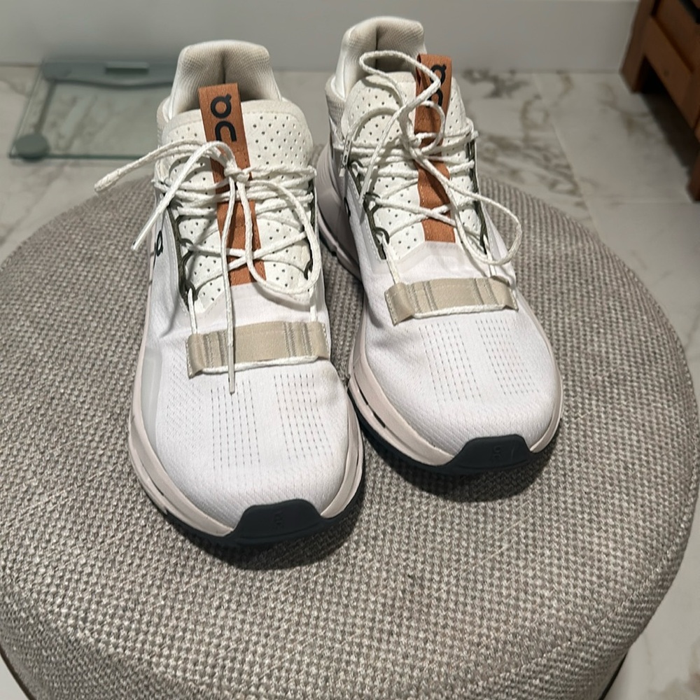 Women’s Cloud sneakers size 9